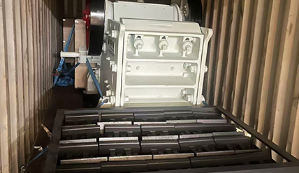 Trituración primaria de mineral de oro subterráneo de 80 t/h — Sudamérica